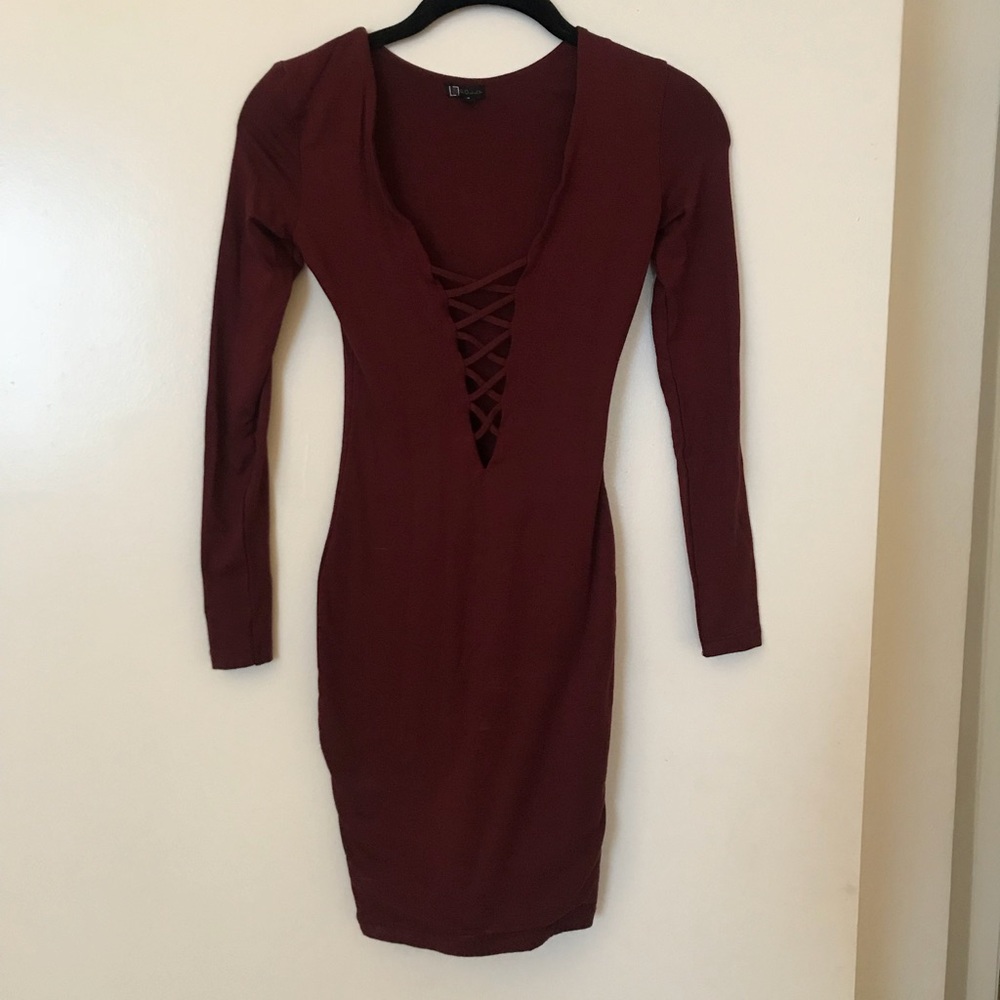 NWOT Oh Polly lace front long sleeve dress